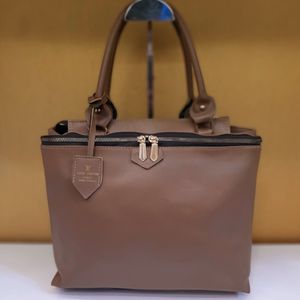 کیف چرمی مدل LV