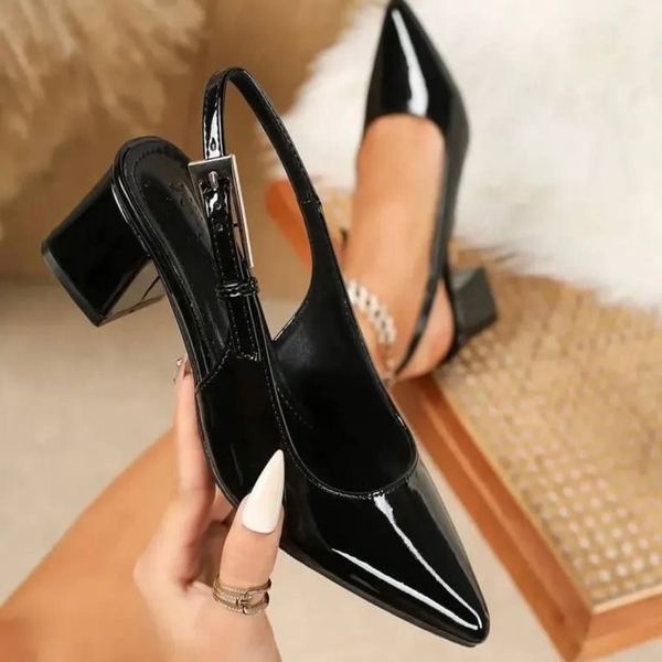 کفش مجلسی زنانه سگک دار