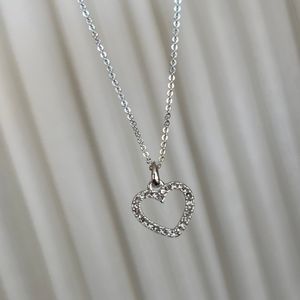 خرید اینترنتی نیم ست گردنبند و گوشواره قلب سیلور