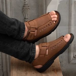 صندل مردانه تابستانی مدل منچستر رنگ عسلی