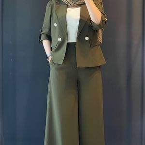 مشخصات کت شلوار سوگل  لنین