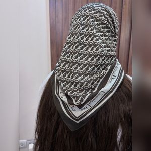 قیمت ارزان مینی اسکارف موکا طرح‌بندی