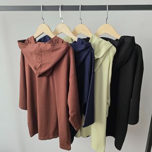 خرید آنلاین تی شرت باکسی کلاهدار