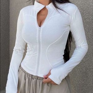 خرید اینترنتی سویشرت باشگاهی زنانه