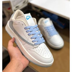 خرید اینترنتی قیمت کفش نایک تراویس مردانه سفید ابی