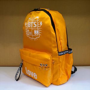 کوله پشتی رنگ زرد