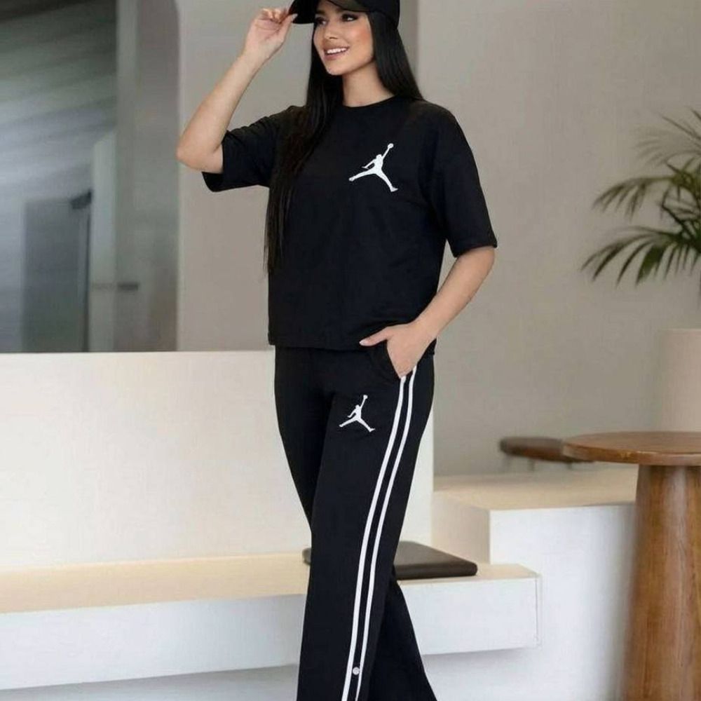 فروش اینترنتی ست ورزشی طرح لایف زنانه و دخترانه