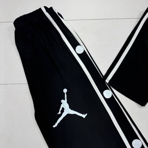 فروش اینترنتی ست ورزشی طرح لایف زنانه و دخترانه