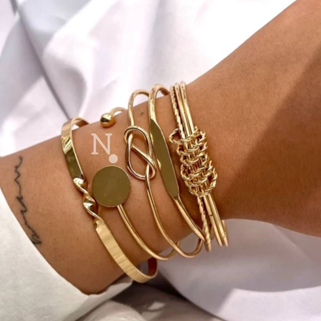 مشخصات پک بنگل و النگو زنانه مدل فشن
