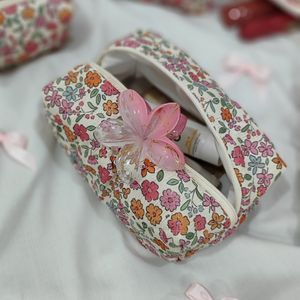 کیف آرایشی 💗
