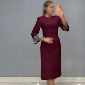 خرید انلاین پیراهن میدی پوشیده آستین کارشده شرق