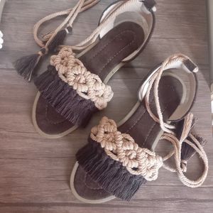 صندل زنانه ودخترانه مکرومه رکابدار