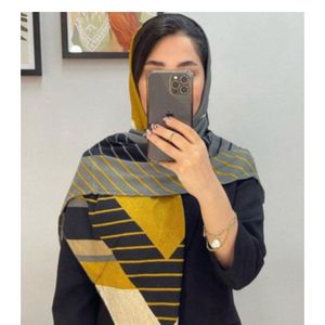 روسری نخی قواره صد طرحدار زنانه