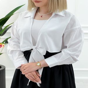 شومیز کراپ جلوگره زنانه مانیا - سفید - تاتاتا