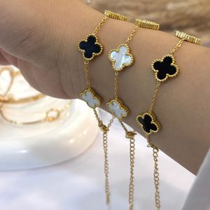 خرید اینترنتی دستبند ونکلیف پنچ گل