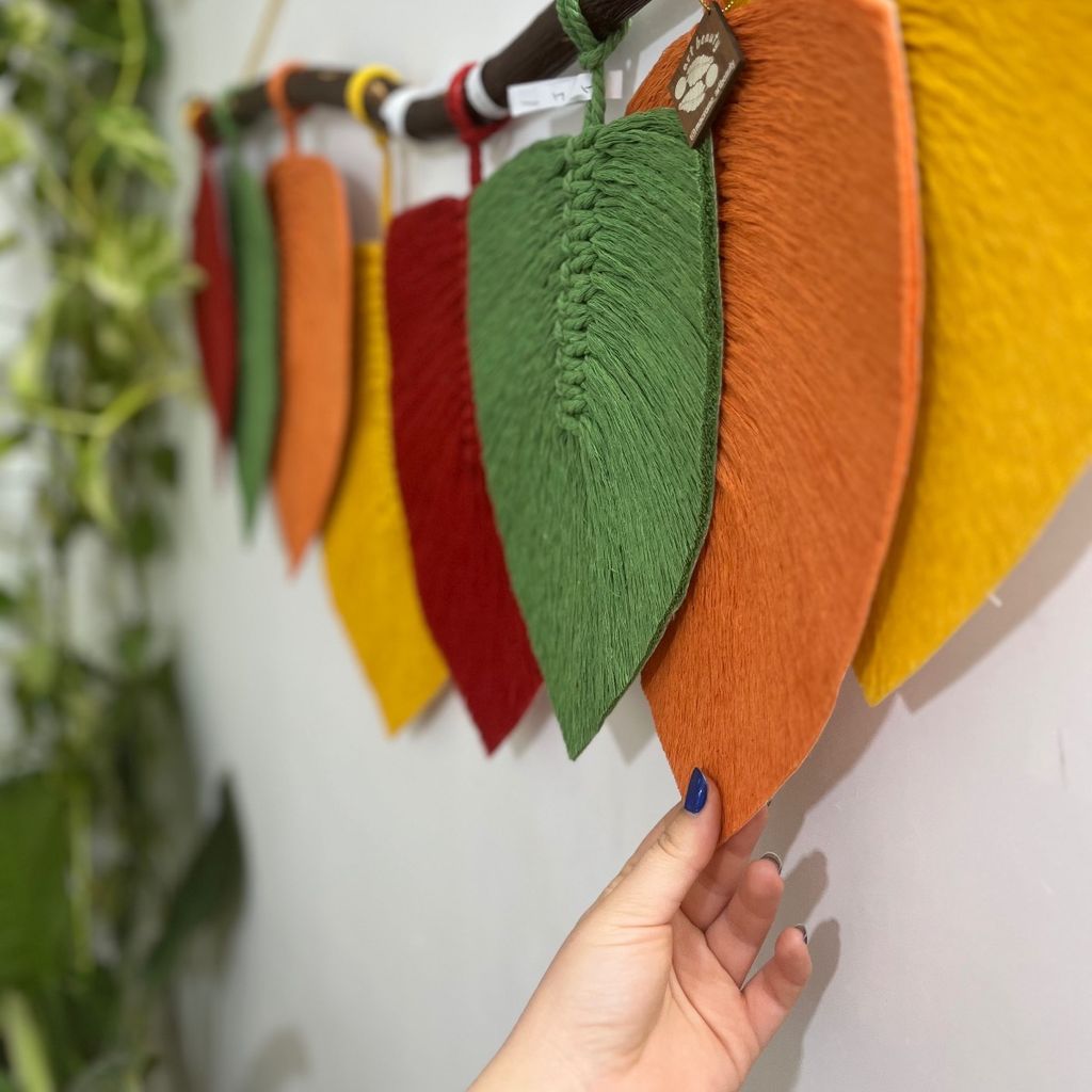 خرید اینترنتی اویز مکرومه بافی برگ دکوری طرح مهرداد