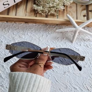 فروش اینترنتی عینک آفتابی طرح لوزی سلین فریم نقرهای عدسی مشکی UV400Celine Sunglasses