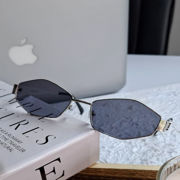 عینک آفتابی طرح لوزی سلین فریم نقرهای عدسی مشکی UV400Celine Sunglasses