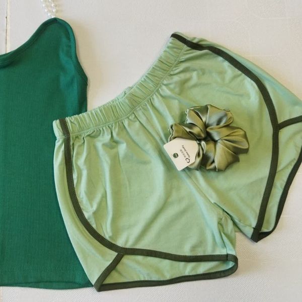 ست تاپ و شورتک زنانه رنگ سبز st5r