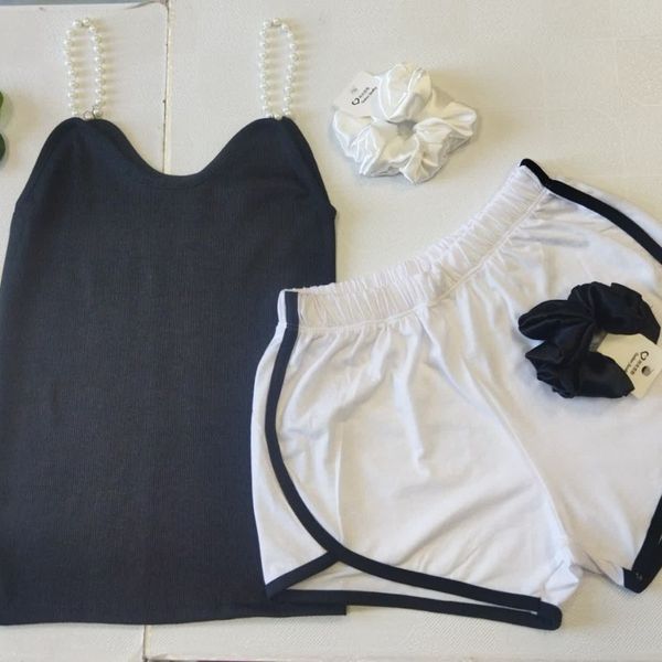 ست تاپ و شلوارک زنانه vgu67