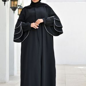 مشخصات مانتو عبایی مدل آیلار