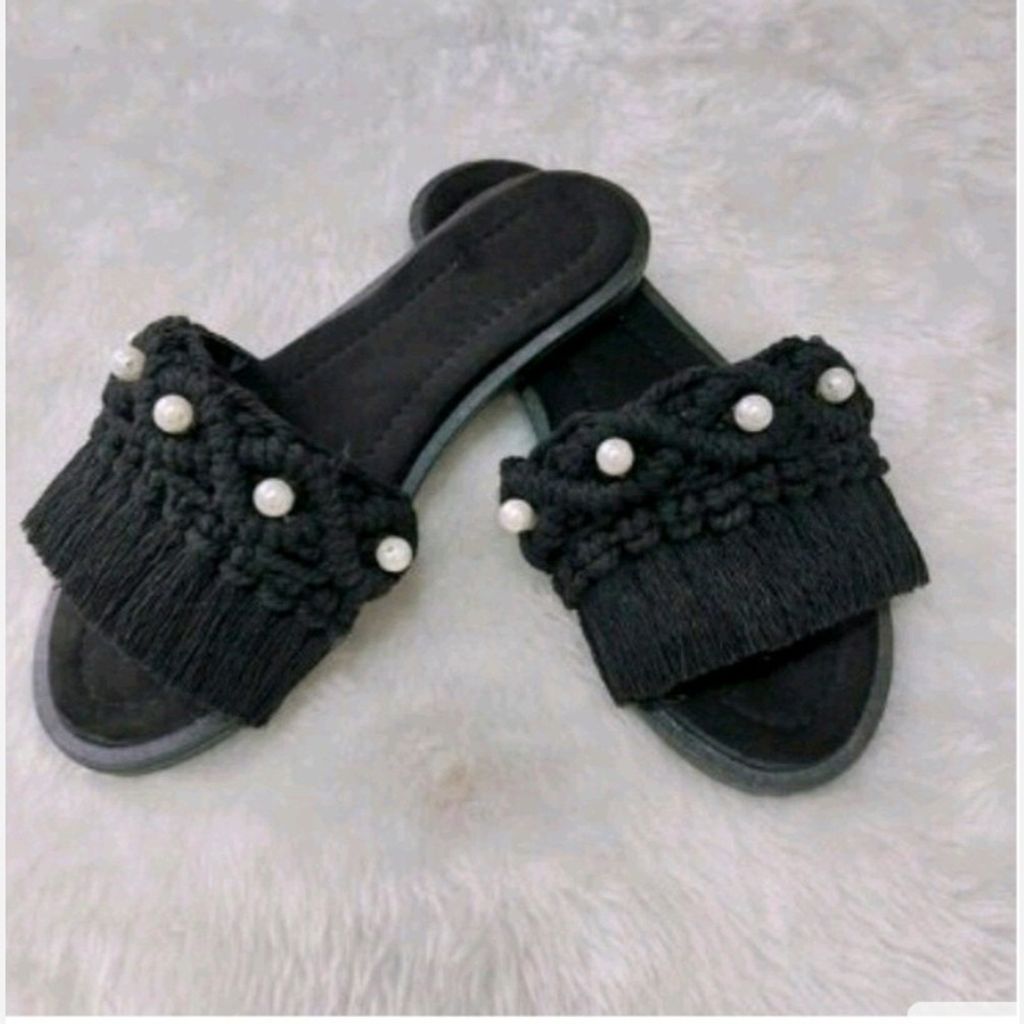 قیمت صندل مکرومه روفرشی مشکی