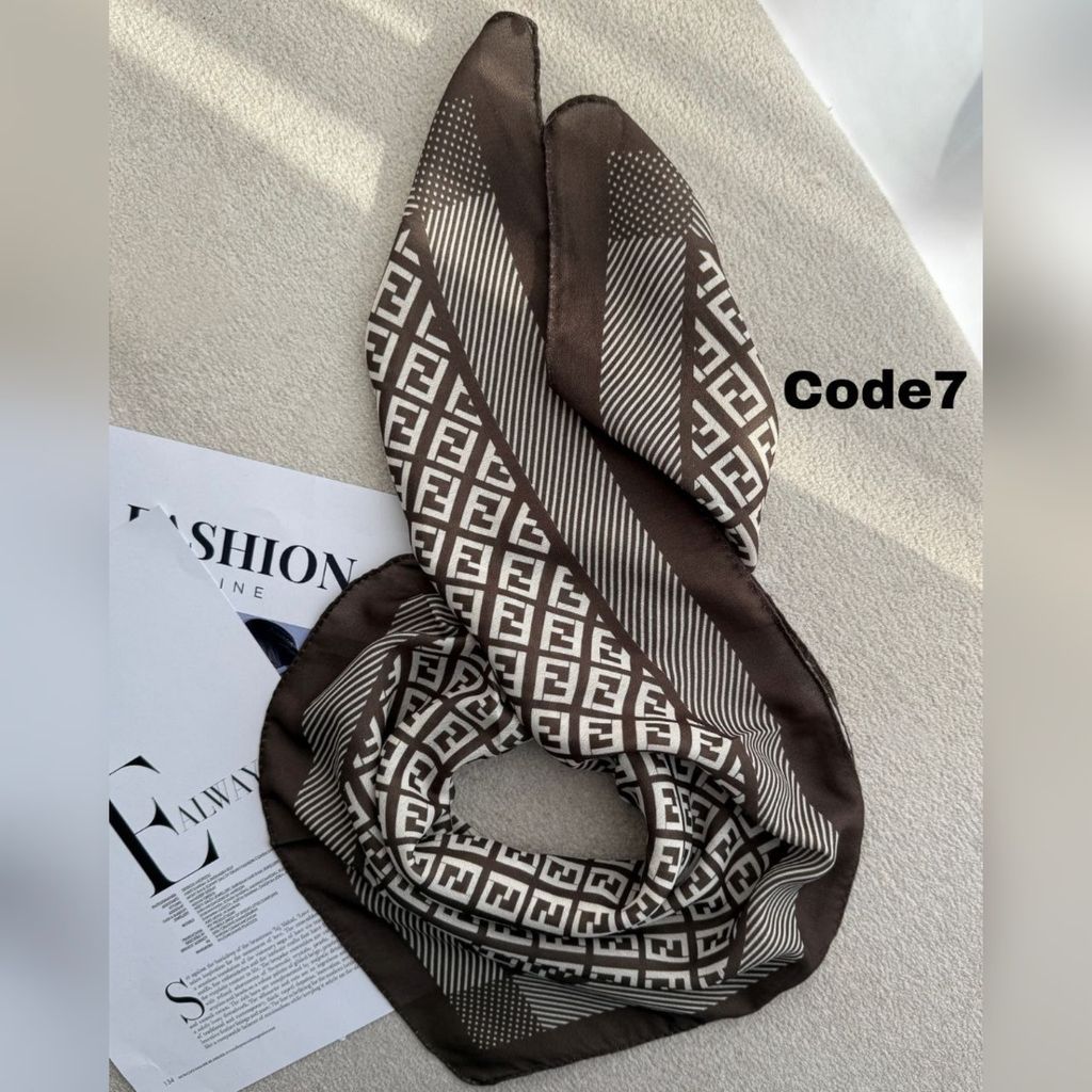 فروش اینترنتی مینی اسکارف فندی