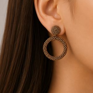 خرید انلاین گوشواره حلقه‌ای مرواریدی نسکافه ای