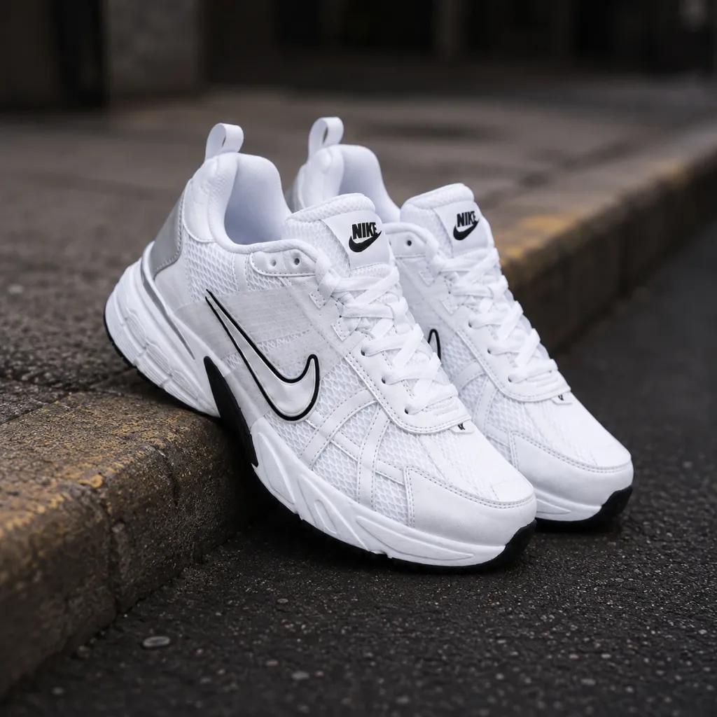 خرید اینترنتی قیمت کفش ورزشی نایک وی تو کی ران NIKE V2K RUNسفید