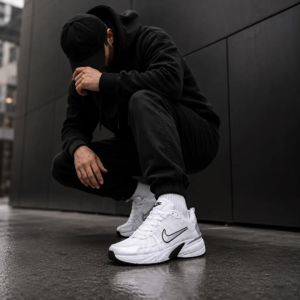 خرید اینترنتی قیمت کفش ورزشی نایک وی تو کی ران NIKE V2K RUNسفید
