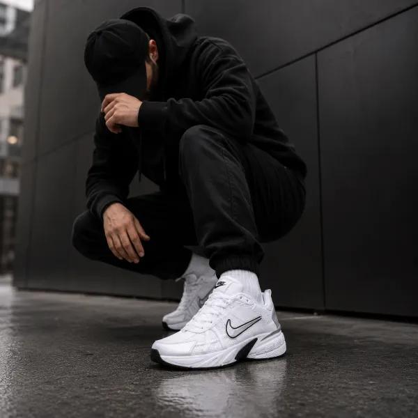 کفش ورزشی نایک وی تو کی ران NIKE V2K RUNسفید
