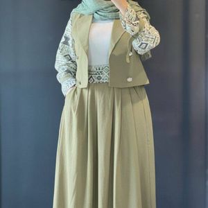 قیمت کت دامن زنانه دخترانه ست شیک تن خور ترند