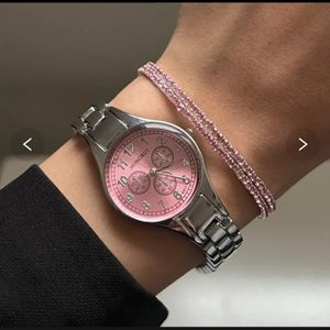 فروش اینترنتی ساعت مچی زنانه هانگری طرح سه موتوره استیل رنگ صورتی