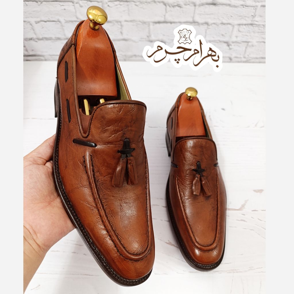 مشخصات کفش مردانه زیره چرم طبیعی گاومیش مدل آلبرت تک سایز