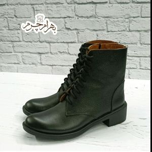 نیم بوت زنانه اسپرت چرم طبیعی مدل مونیکا