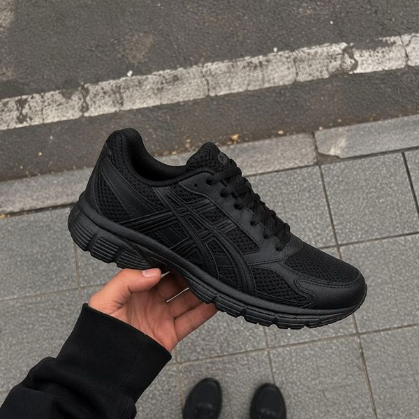 کفش ورزشی Asics مردانه مدل Arianمشکی