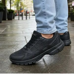 خرید اینترنتی کفش ورزشی Asics مردانه مدل Arianمشکی