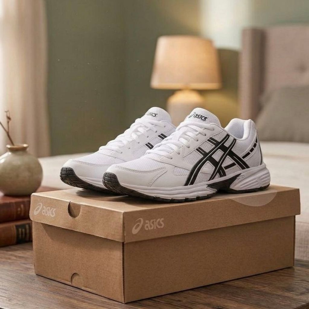مشخصات کفش ورزشی Asics مردانه مدل Arianسفید
