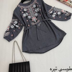 مشخصات مانتو دخترانه شونیز مانتویی گلدوزی شیک شانتون درجه یک