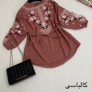 خرید آنلاین مانتو دخترانه شونیز مانتویی گلدوزی شیک شانتون درجه یک