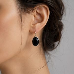 گوشواره نوآر کلاسیک