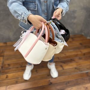 خرید آنلاین کیف اسپرت زنانه و دخترانه مدل ریچل