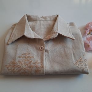 خرید اینترنتی قیمت شومیز زنانه لینن درجه 1 فری سایز از 38 تا46 کد 4