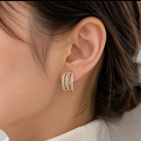 گوشواره نگینی مارک ژوپینگ رنگ ثابت کد 1