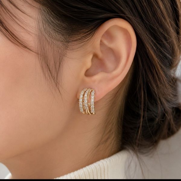 گوشواره نگینی مارک ژوپینگ رنگ ثابت کد 1
