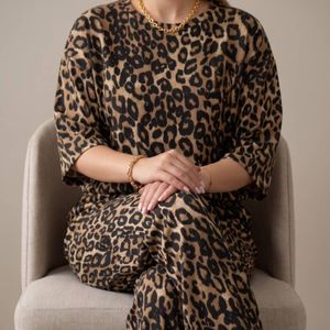 ست تیشرت و شلوار زنانه طرح پلنگی