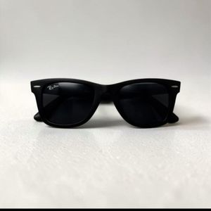 قیمت ارزان عینک آفتابی مدرن با طراحی شیک و حفاظت کامل از UV