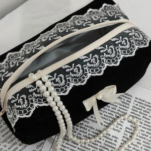 کیف آرایشی مروارید