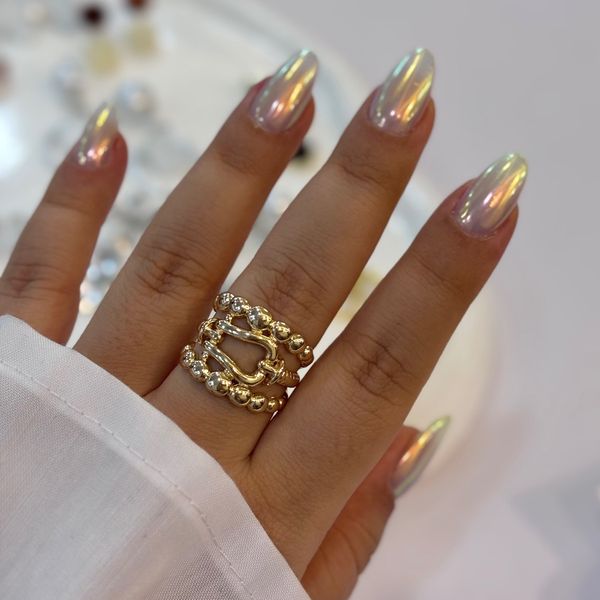 انگشتر اومگا طلایی