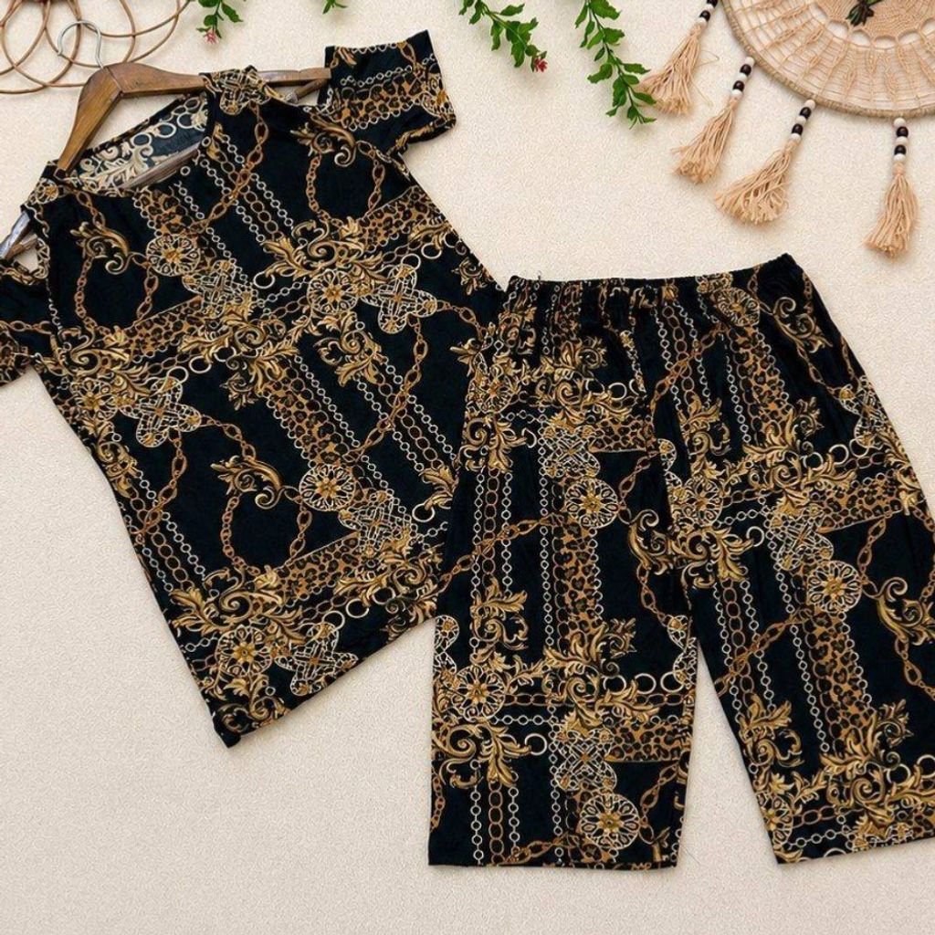 خرید اینترنتی ست تاپ و شلوارک ژوبین